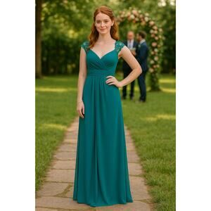 NWT David's Bridal Gown Style F19505  Oasis - Size 18